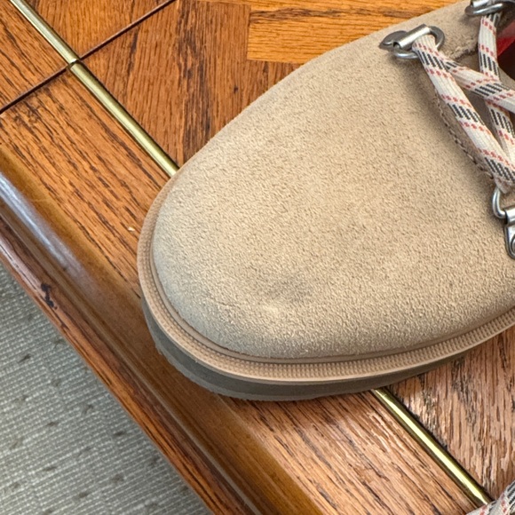 Sorel Beige and Orange Suede Boots - Picture 6 of 6